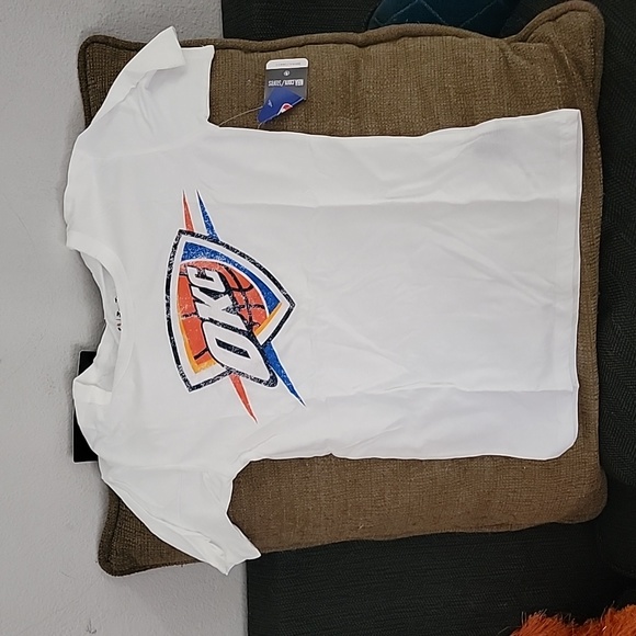 Womens Oklahoma City Thunder T-shirt - Picture 1 of 1